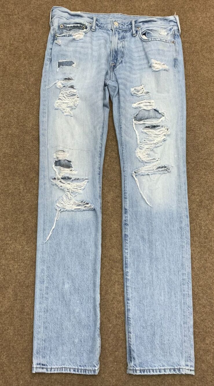 Abercrombie & Fitch Jeans Mens 31x32 Low Rise Distressed Skinny Straight Denim